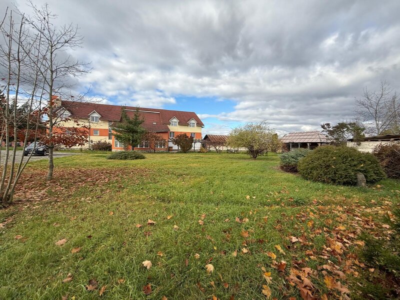 Bogdan Voda, Sighet, investitie fost hotel, clinica, spital, azil.