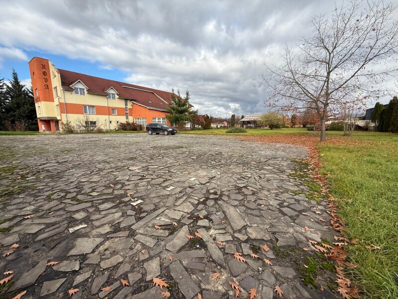 Bogdan Voda, Sighet, investitie fost hotel, clinica, spital, azil.