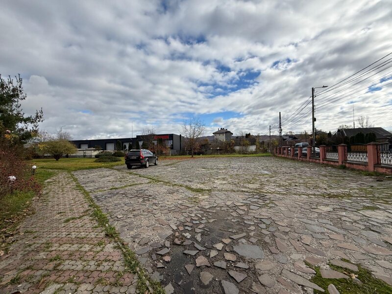 Bogdan Voda, Sighet, investitie fost hotel, clinica, spital, azil.