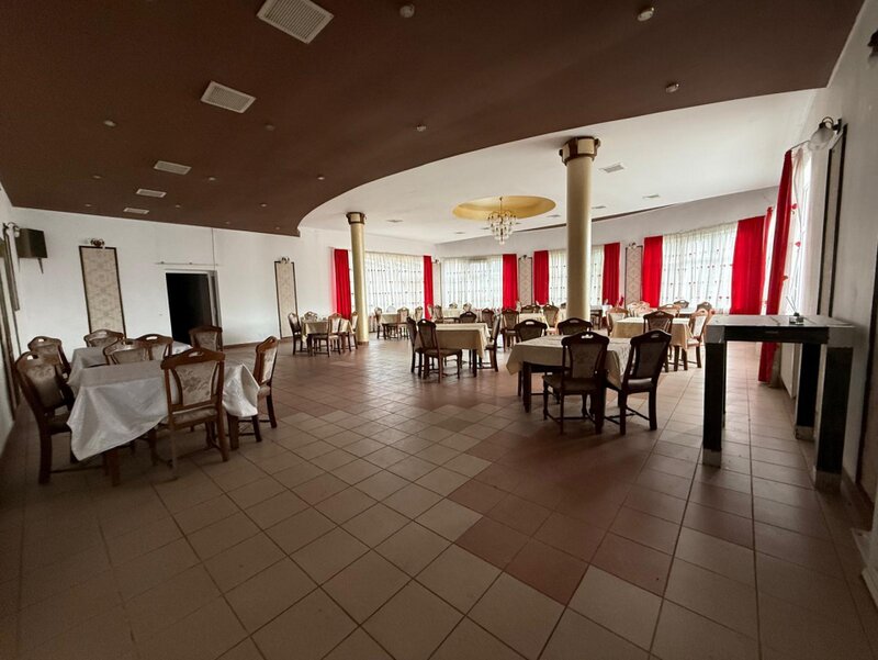 Bogdan Voda, Sighet, investitie fost hotel, clinica, spital, azil.